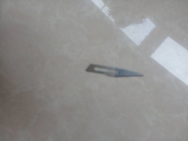 無牌去冠器